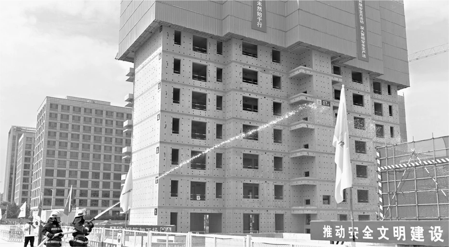 熱熔防水卷材不當施工易引發(fā)火災，防水施工多優(yōu)先選擇自粘卷材